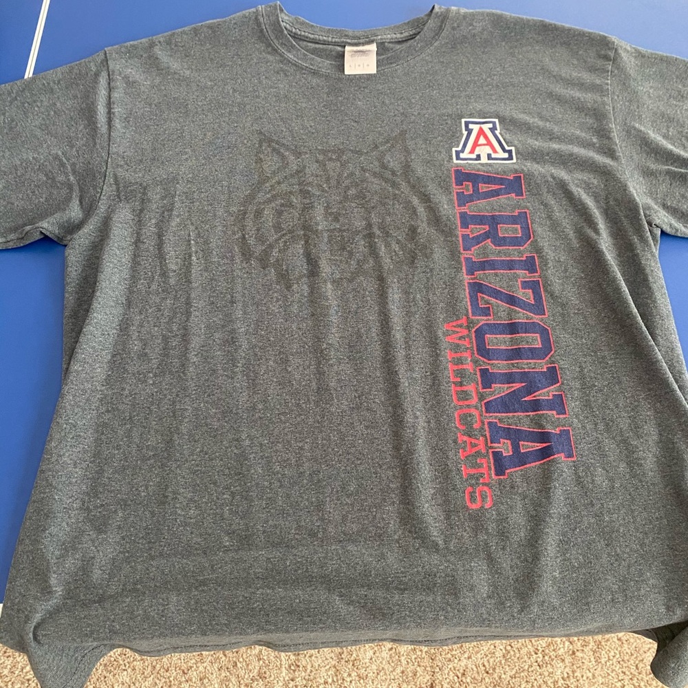 UA WILDCATS TEE